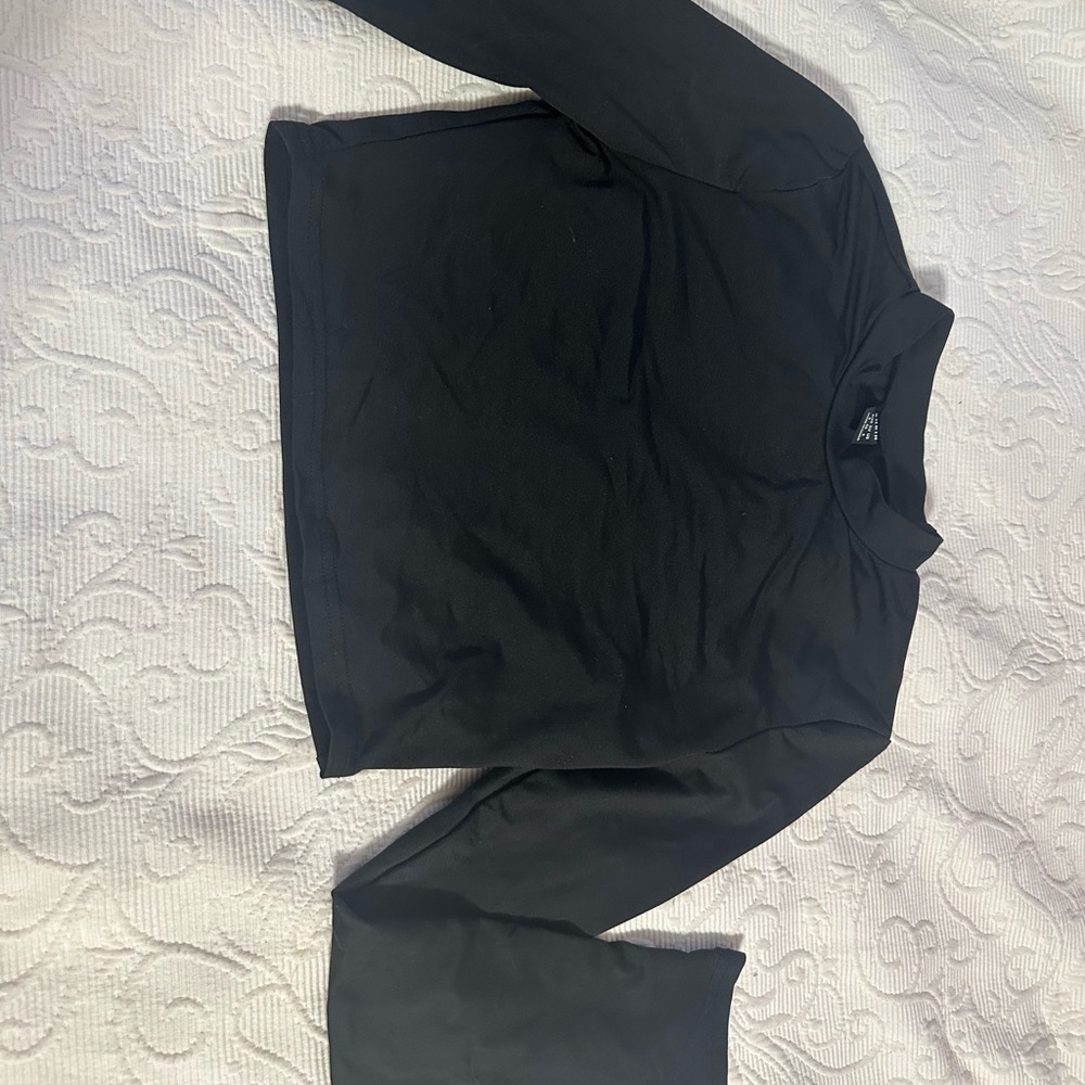 Black cropped SHEIN long-sleeve turtleneck